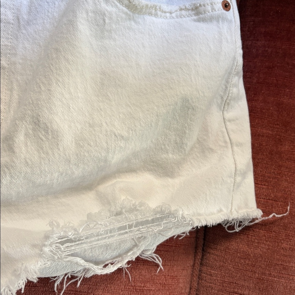 📌 Levi’s 501 Stretch White Denim Women Shorts 31 M 8 - Picture 5 of 9